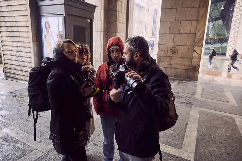 Uscita a Milano, corso di fotografia Fotografica Factory